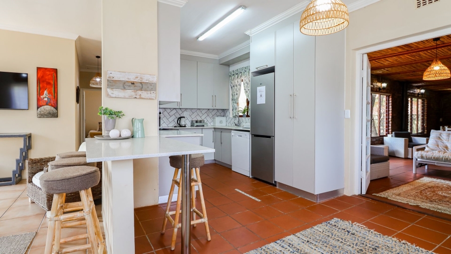 4 Bedroom Property for Sale in Stilbaai Wes Western Cape